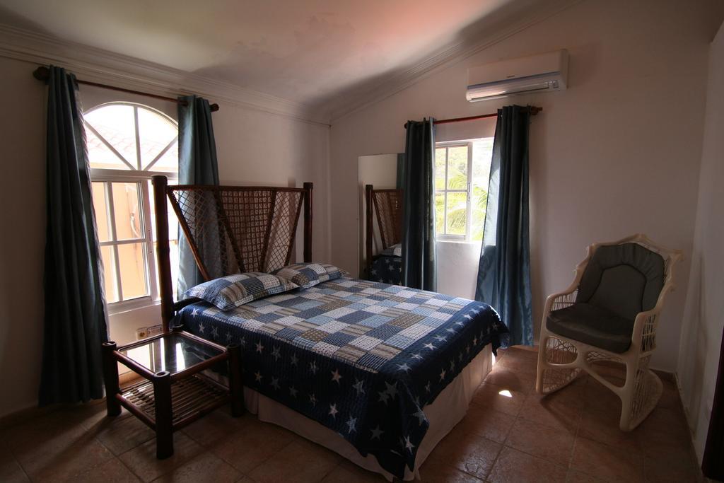 Hotel Panoramica Barahona La Cienaga Ruang foto